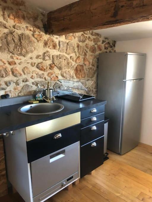 Le Loft Cosy - Centre Ville - Cadre Royal Сет Экстерьер фото